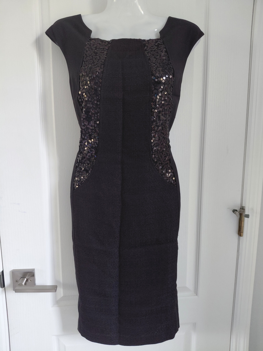 Ellen Tracy Black Sequin-Panel Sheath Midi Dress